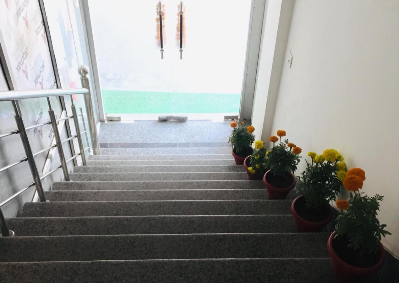 The Magnum Bed and Breakfast Nuova Delhi Esterno foto