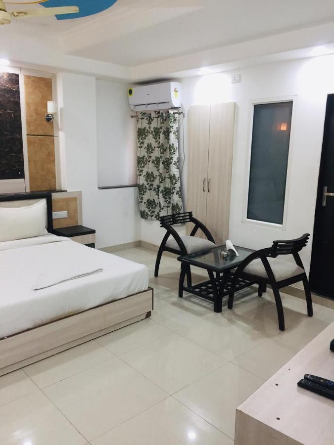 The Magnum Bed and Breakfast Nuova Delhi Esterno foto