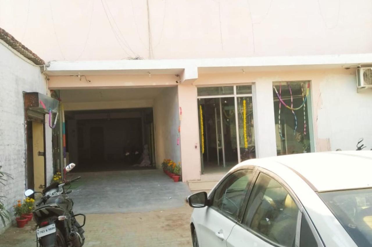 The Magnum Bed and Breakfast Nuova Delhi Esterno foto
