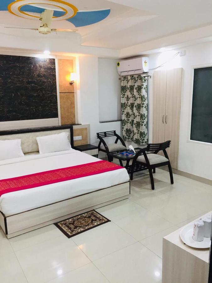 The Magnum Bed and Breakfast Nuova Delhi Esterno foto